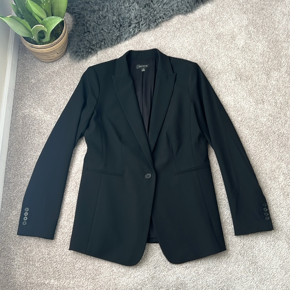 ANN TAYLOR Tall Size 10 Long One-Button Blazer Black Bi-Stretch.